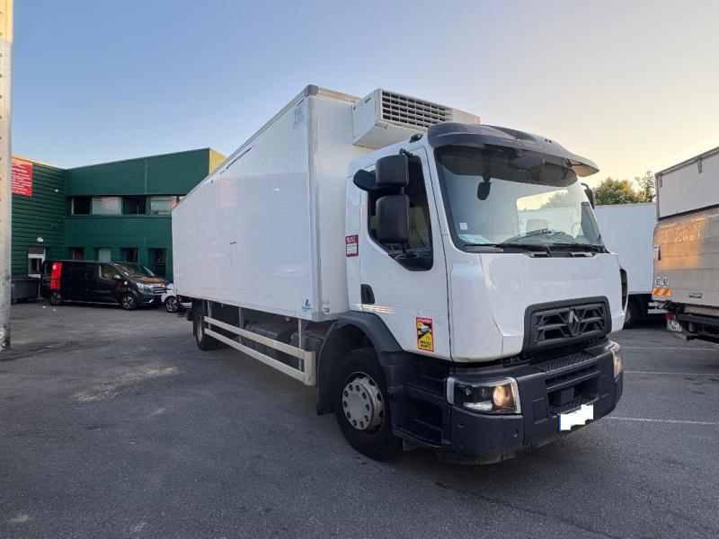 Camião Renault D WIDE-series