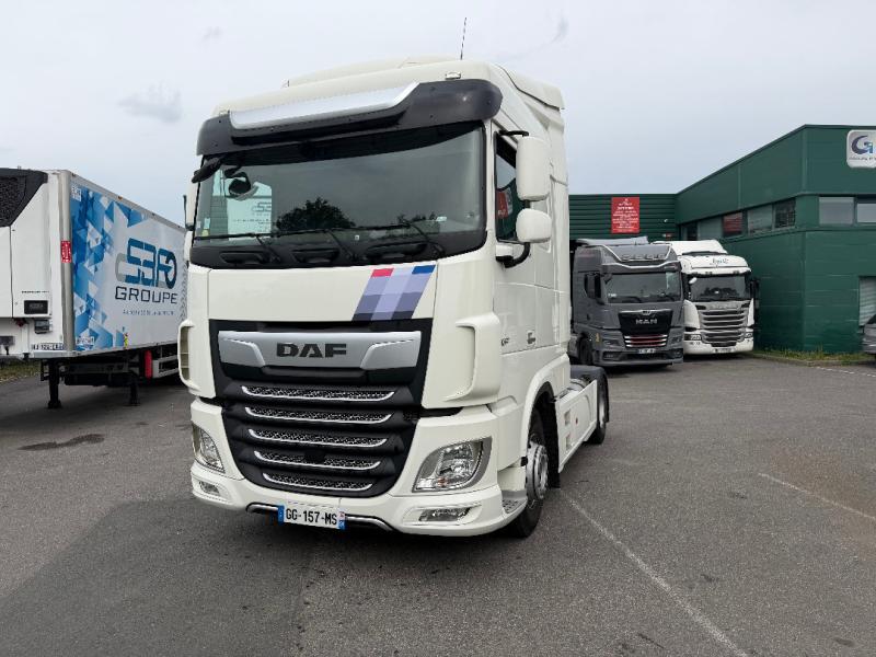 Cabeza tractora DAF XF 106