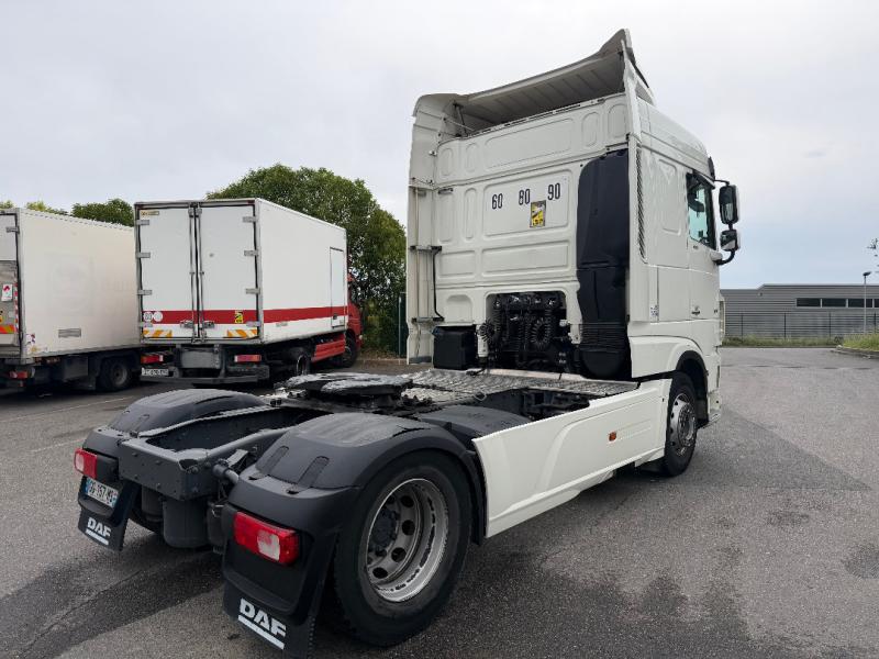 Cabeza tractora DAF XF 106