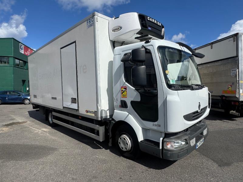 Camión Renault Midlum 220 DXI