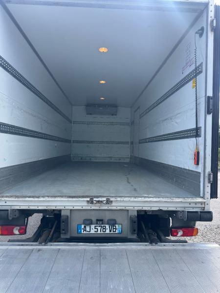 Camión Renault Midlum 220 DXI