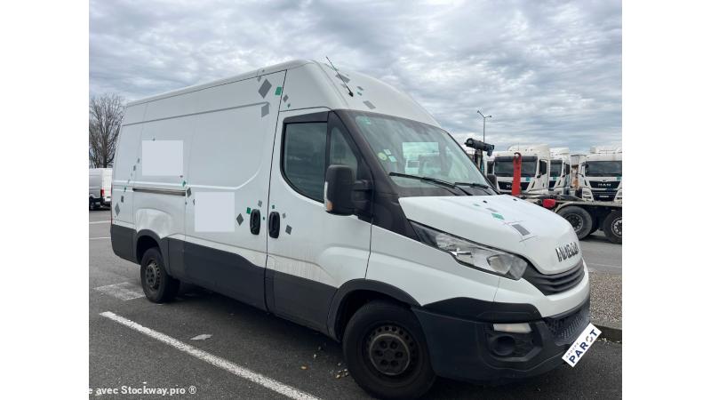 Photo Iveco Daily 35.140 image 2/9