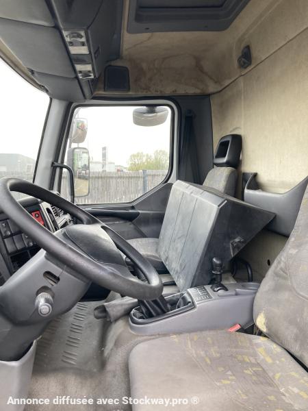 Photo Renault Non spécifié 210 image 11/12