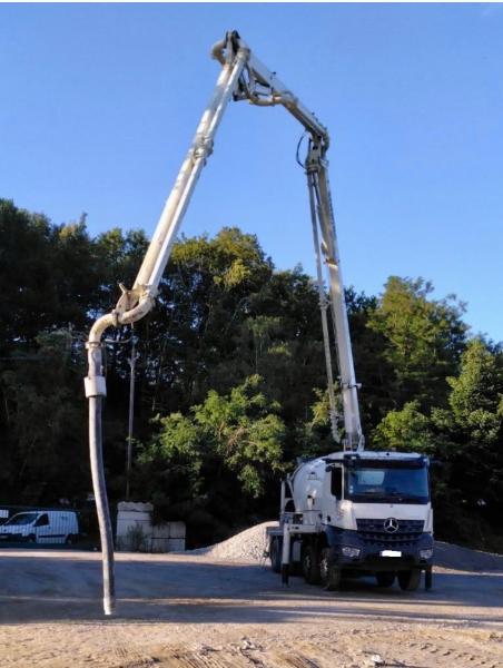 Truck Mercedes Arocs