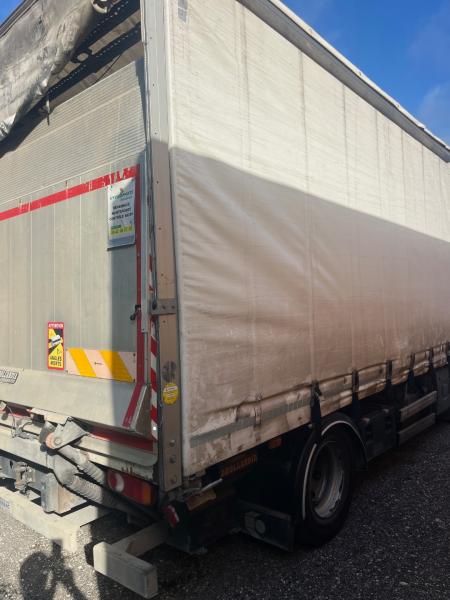 Ciężarówka Renault Midlum 210.15