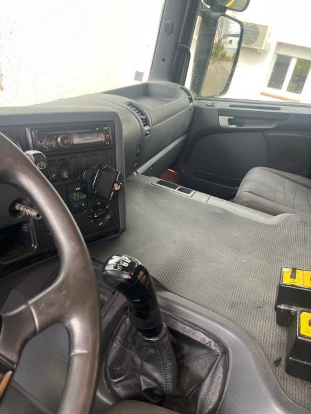 Camion Scania C 124C400