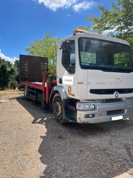 Renault Premium 270.18