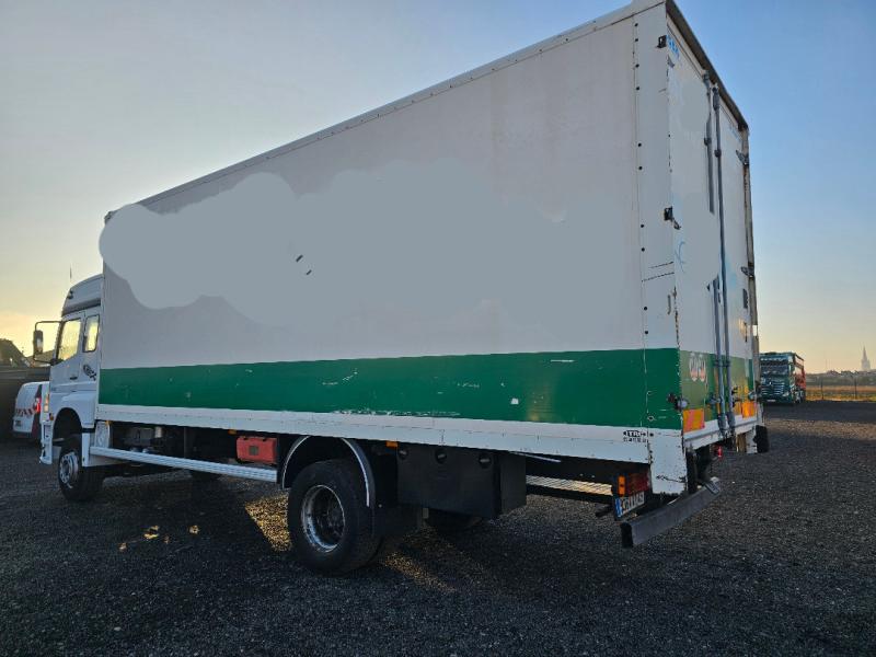 Camion Mercedes Atego 1828