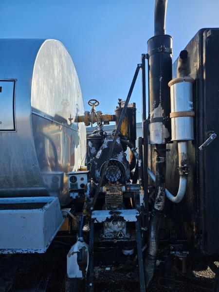 Straßenbau Acmar 4000 litres