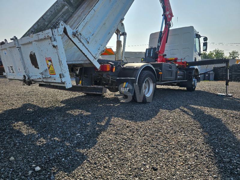 Truck Renault Midlum 180