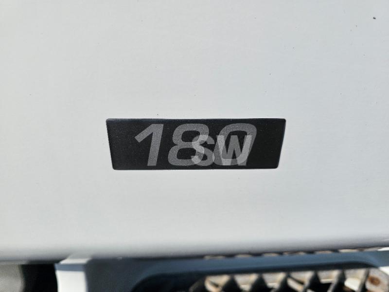 Truck Renault Midlum 180