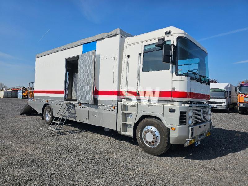 Renault AE