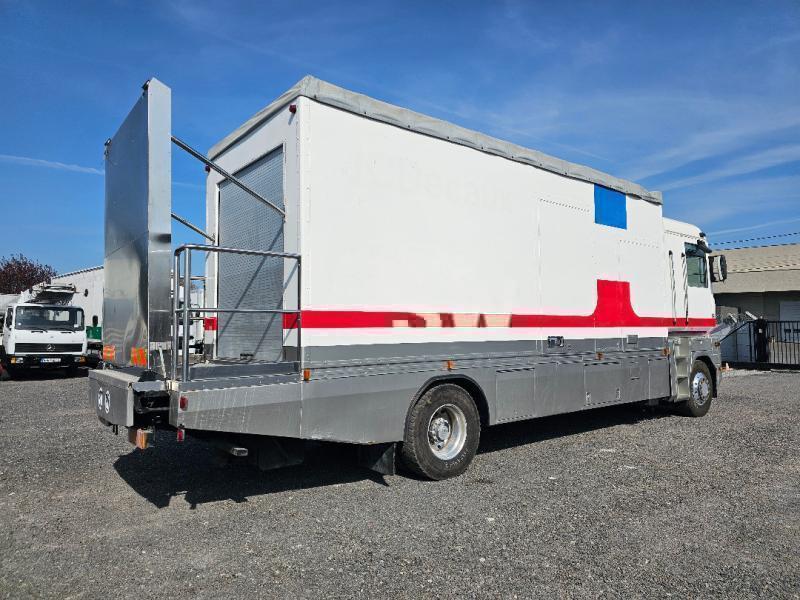 Truck Renault AE