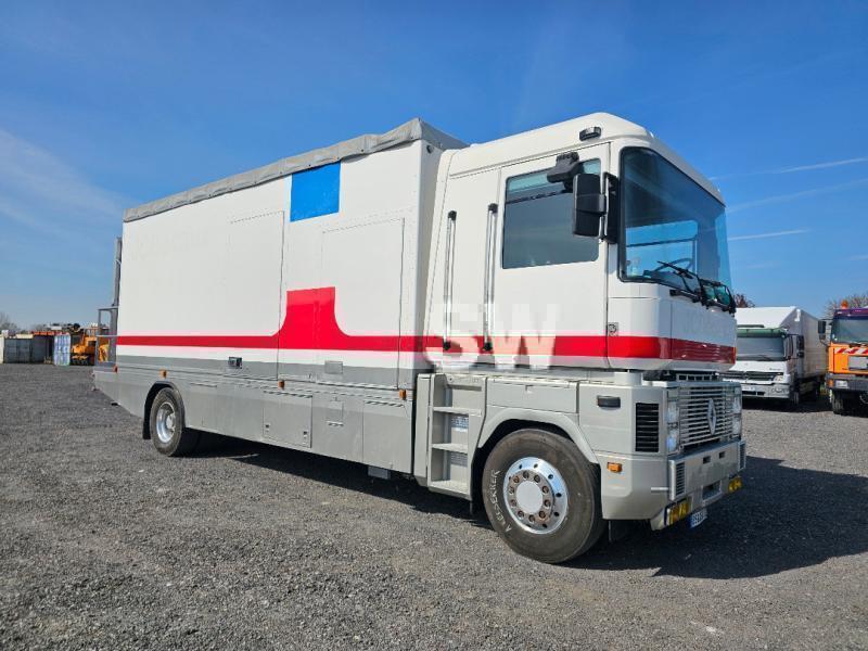 Truck Renault AE