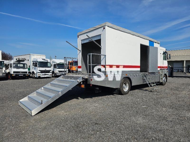 Truck Renault AE