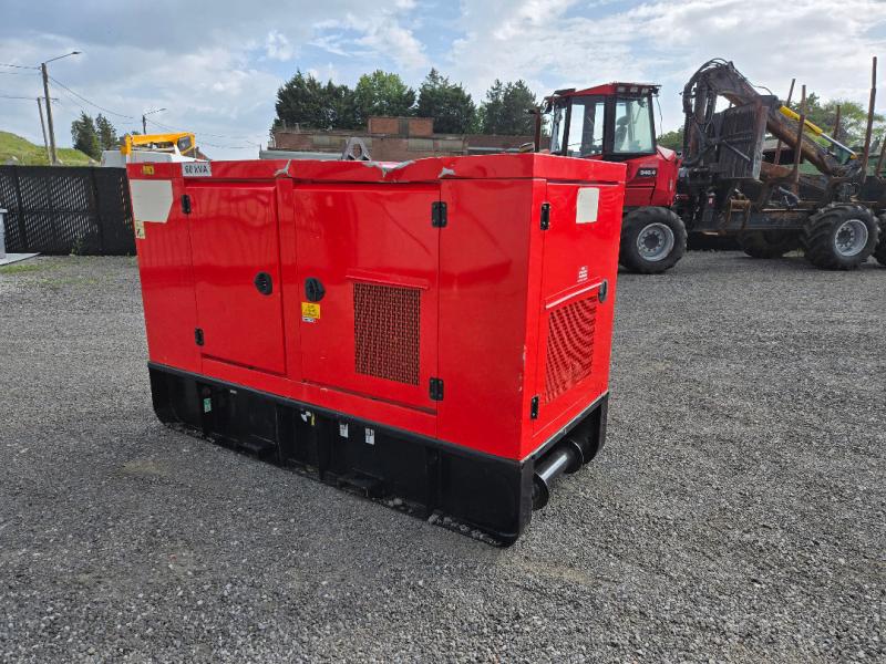 Matériel de chantier Caterpillar XQP60-2