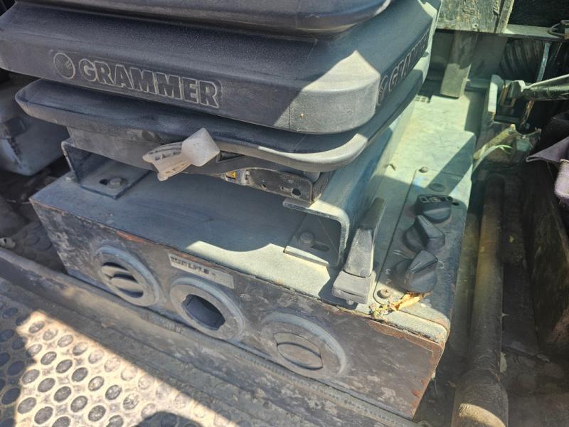 Niveleuse Bomag HBM BG110 TA-2