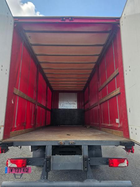 Camion Scania P 270