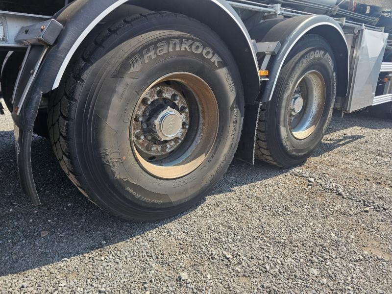 Ensemble routier Mercedes Arocs