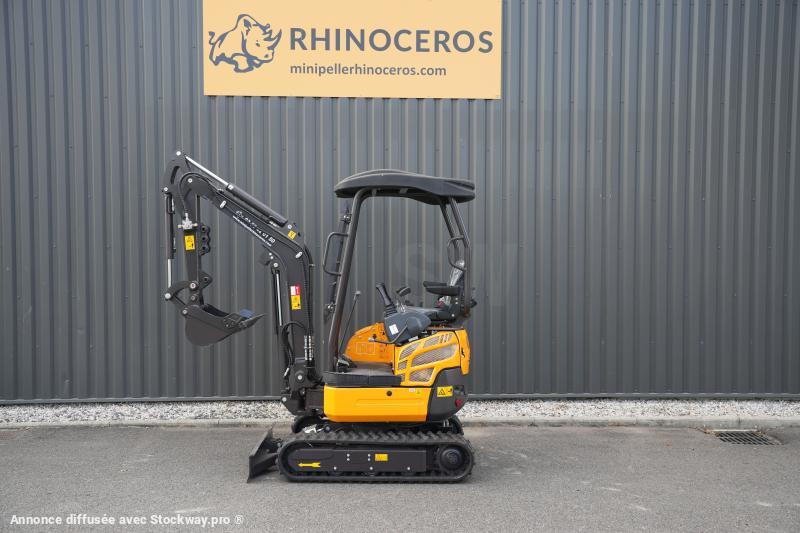 RHINOCEROS XN-16 
