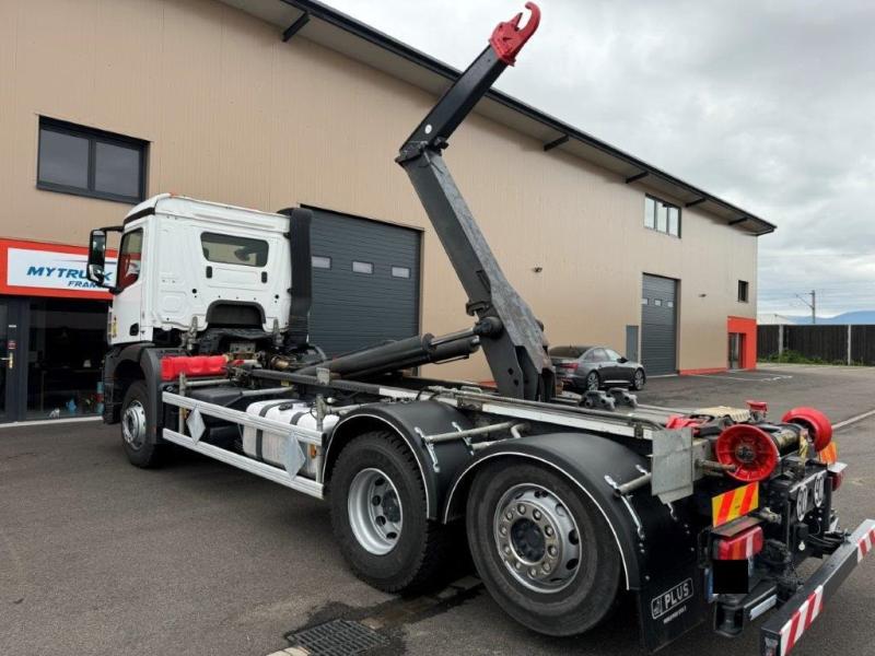 Camion Mercedes Arocs