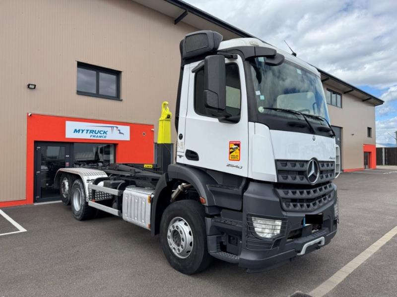 Mercedes Arocs 2540
