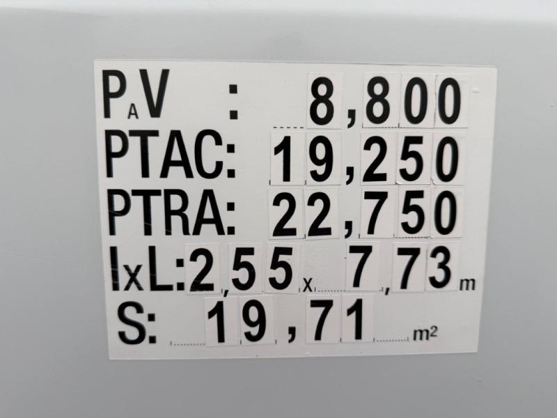 Camion Iveco Stralis 310