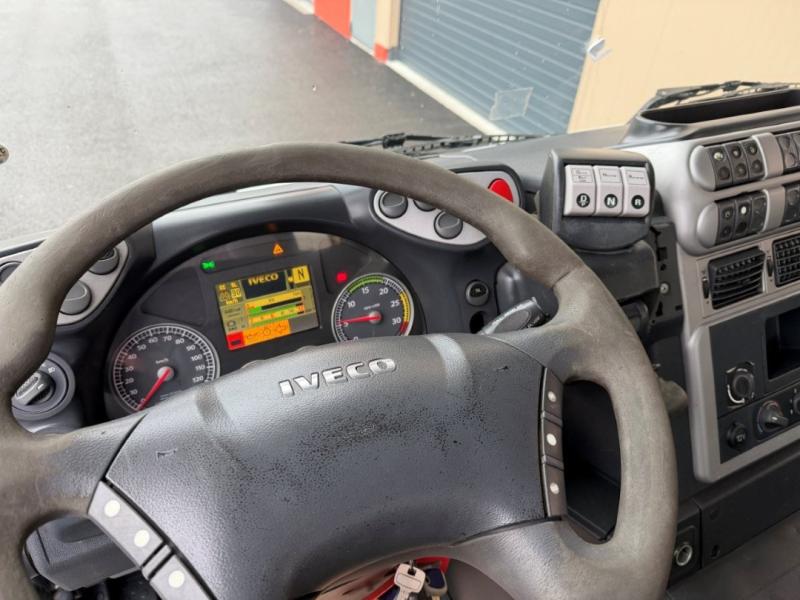 Camion Iveco Stralis 310