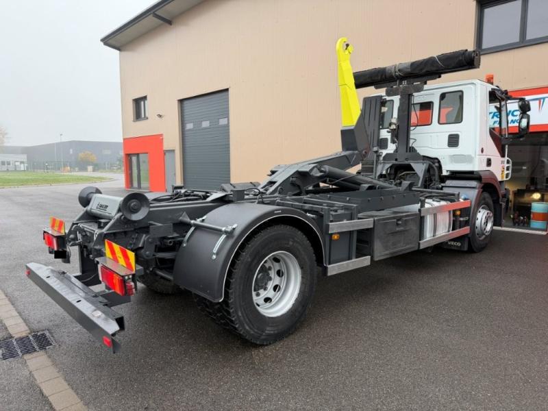 Camion Iveco Stralis 310