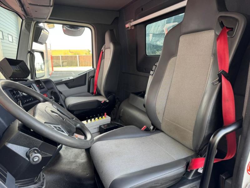 Camion Renault C-Series 430