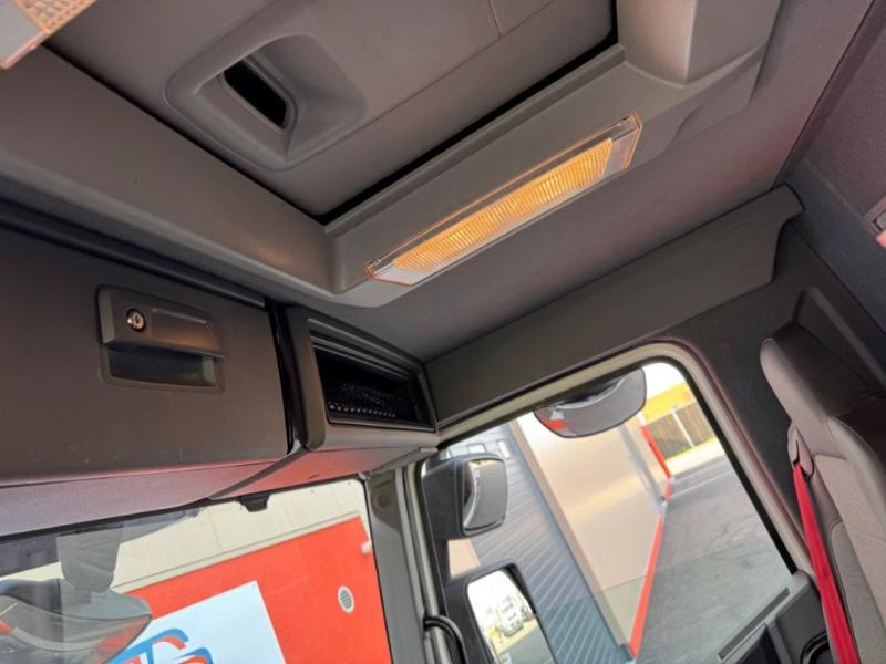 Camion Renault C-Series 430