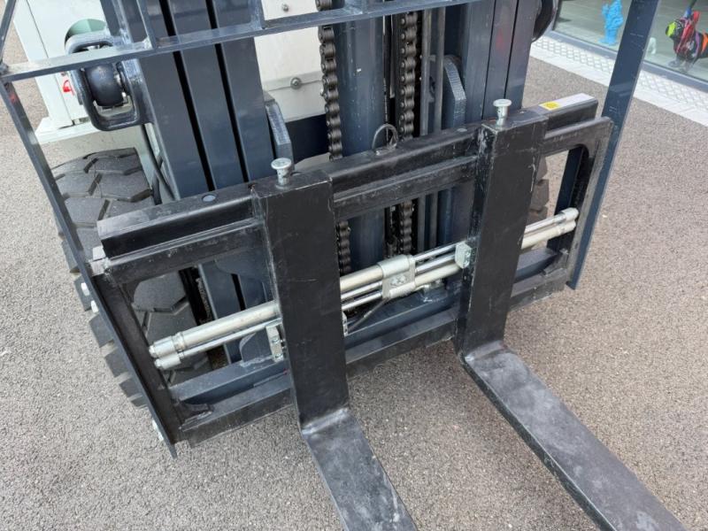 Chariot élévateur Forklift Truck             IYGC30