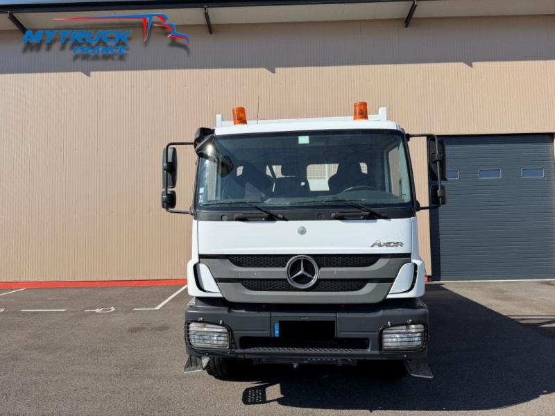 Ciężarówka Mercedes Axor 1833 KN