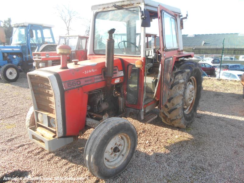 Photo Massey Ferguson 560  image 2/4