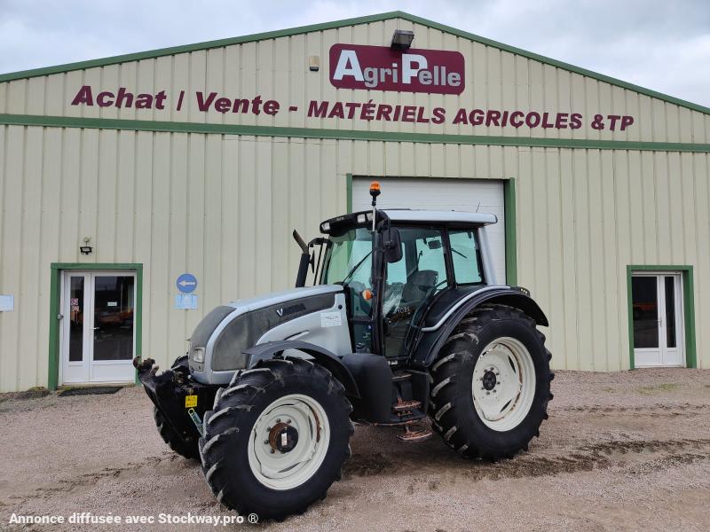 Valtra N121 