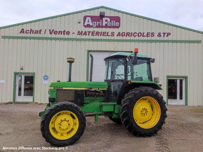 John Deere 3050 