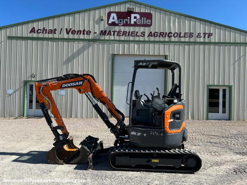 Doosan DX27Z 