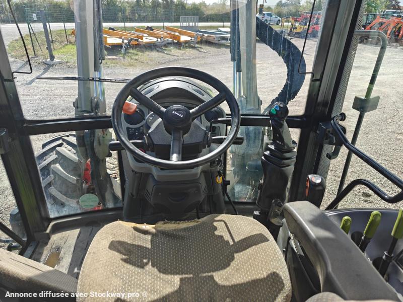 Photo Claas ARION 420  image 10/11