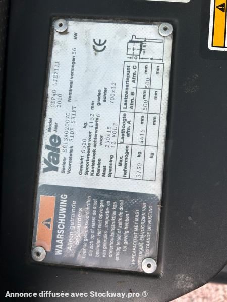 Photo Yale GDP40  image 6/12
