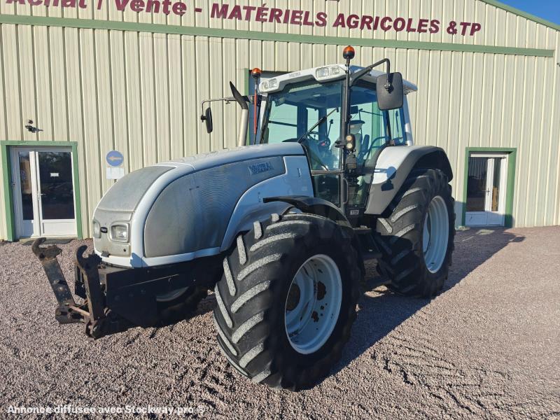 Photo Valtra T120  image 2/12