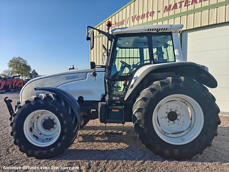 Photo Valtra T120  image 3/12