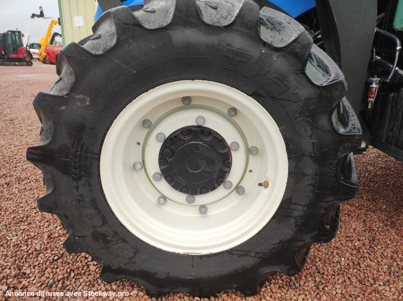 Photo New Holland T4-75  image 8/21