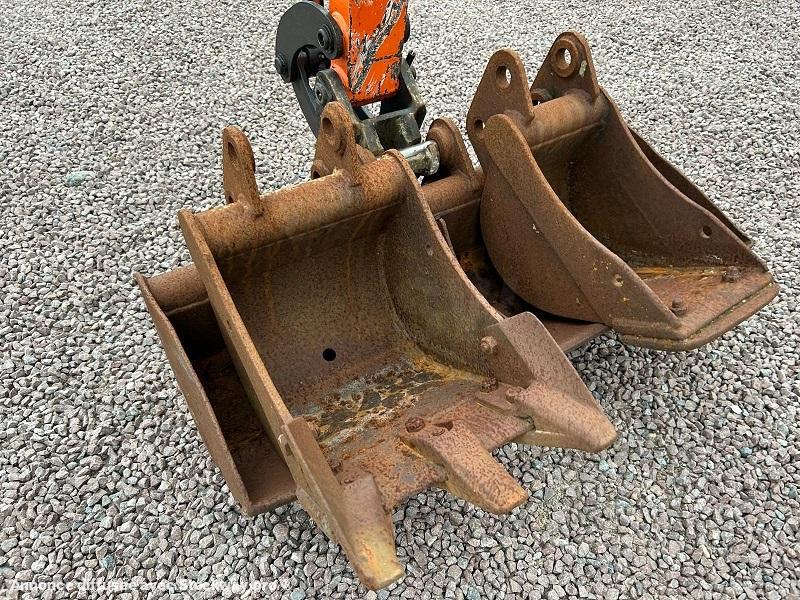 Photo Doosan DX19  image 6/12