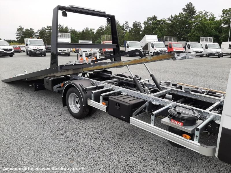 Photo Iveco Daily 35C18 image 9/11