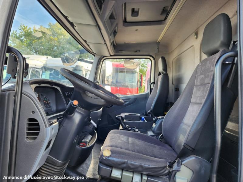 Photo Mercedes Atego 1318 image 11/16