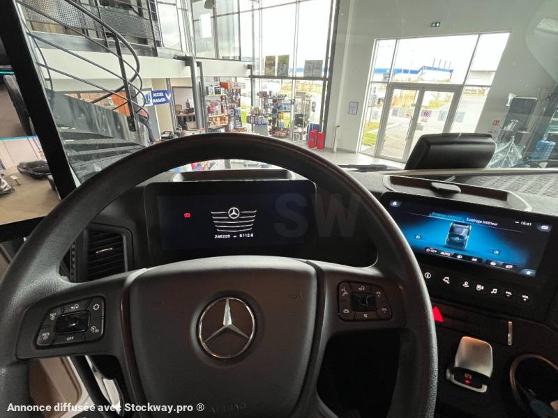 Photo Mercedes Actros 1845 LS image 9/15