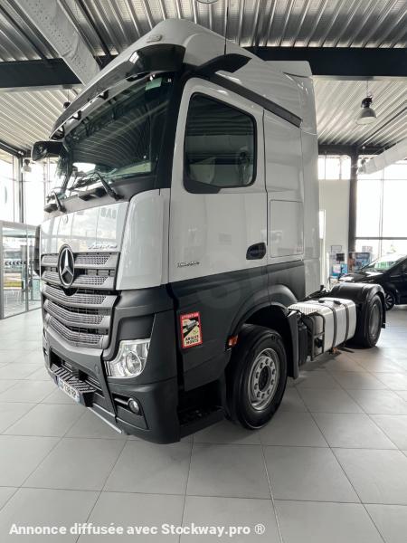 Photo Mercedes Actros 1845 LS image 3/18