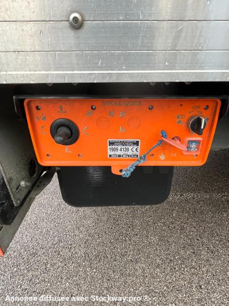 Photo Mercedes Atego 818 image 8/13