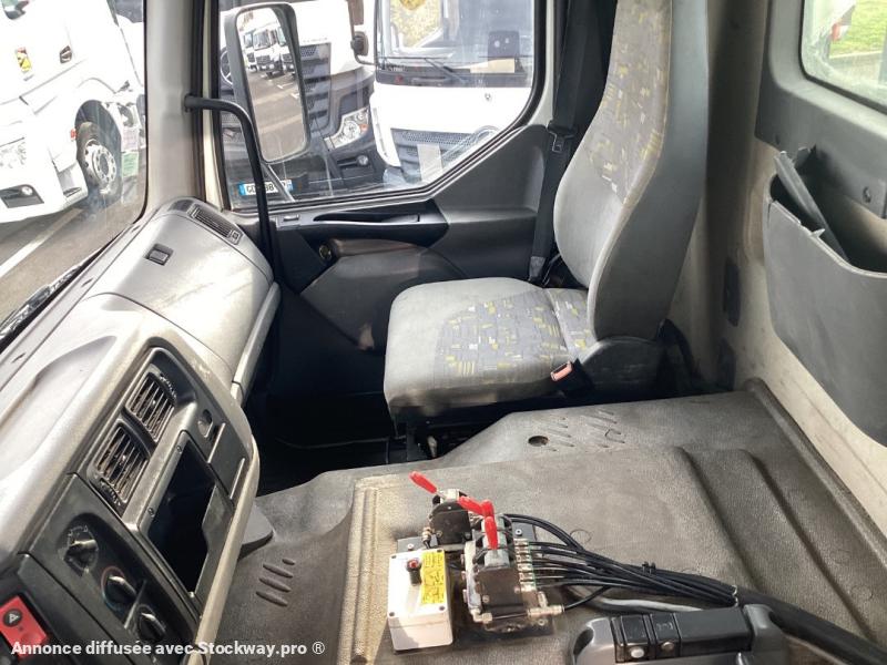 Photo Renault Kerax 320 DCI image 16/16