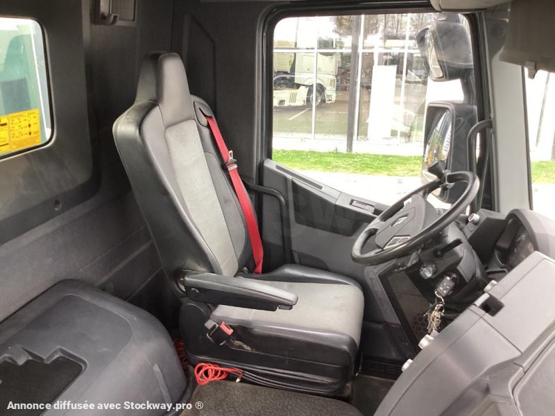 Photo Renault Gamme K 380 image 15/21